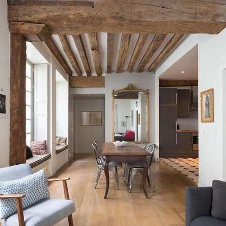 Charming Appartment In Le Marais Parijs Buitenkant foto