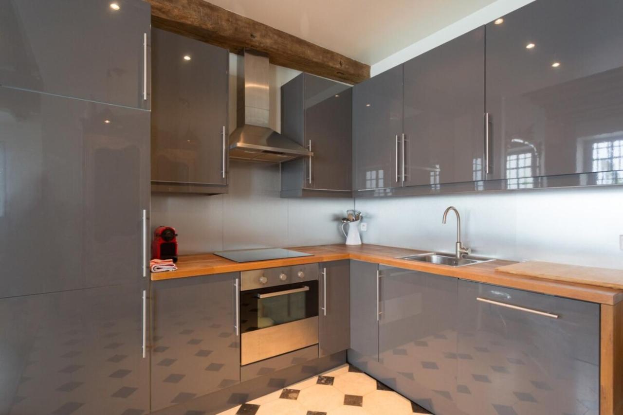 Charming Appartment In Le Marais Parijs Buitenkant foto